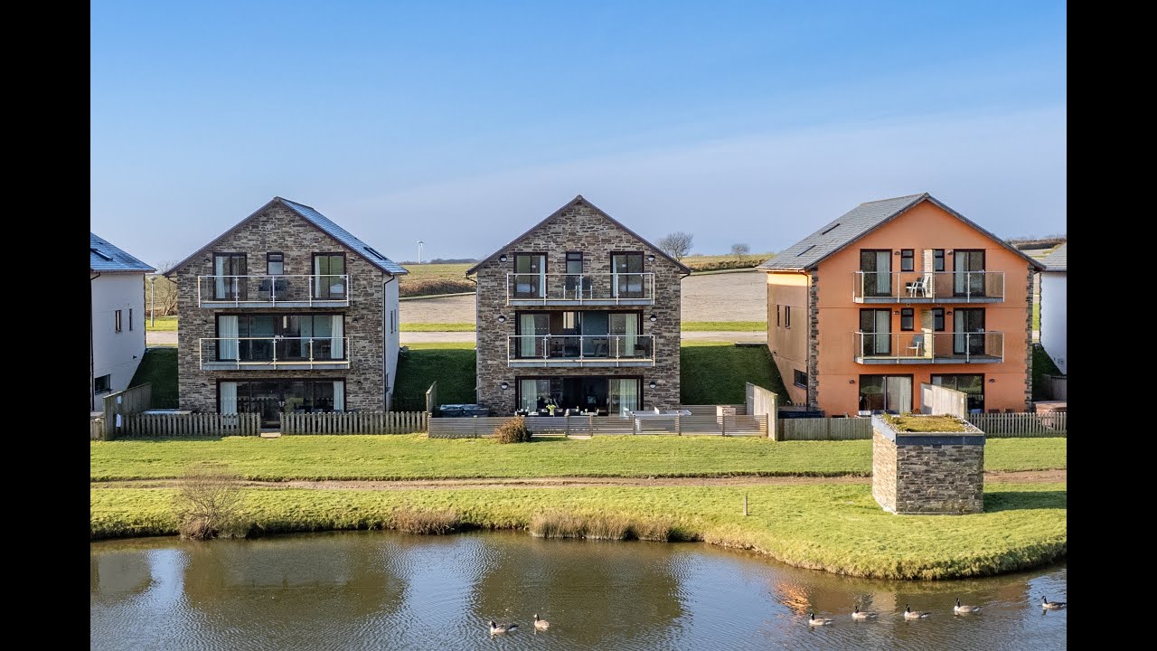 Lodge 205 Queenwood Holidays, Retallack Resort and Spa, Cornwall