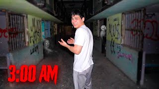 Visité Una Cárcel Abandonada A Las 300 Am Y Encontré Algo Muy Extraño - Yair17