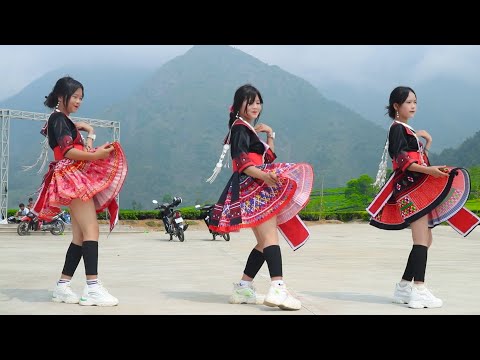 Video: 5 Nrov Suab Nkauj thiab Dance Festivals hauv Odisha, Is Nrias teb