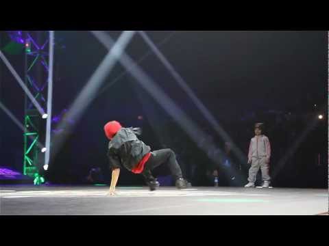 Chelles Battle Pro 2013 - Baby Battle Final : BGIRL TERRA VS. BBOY JALEN