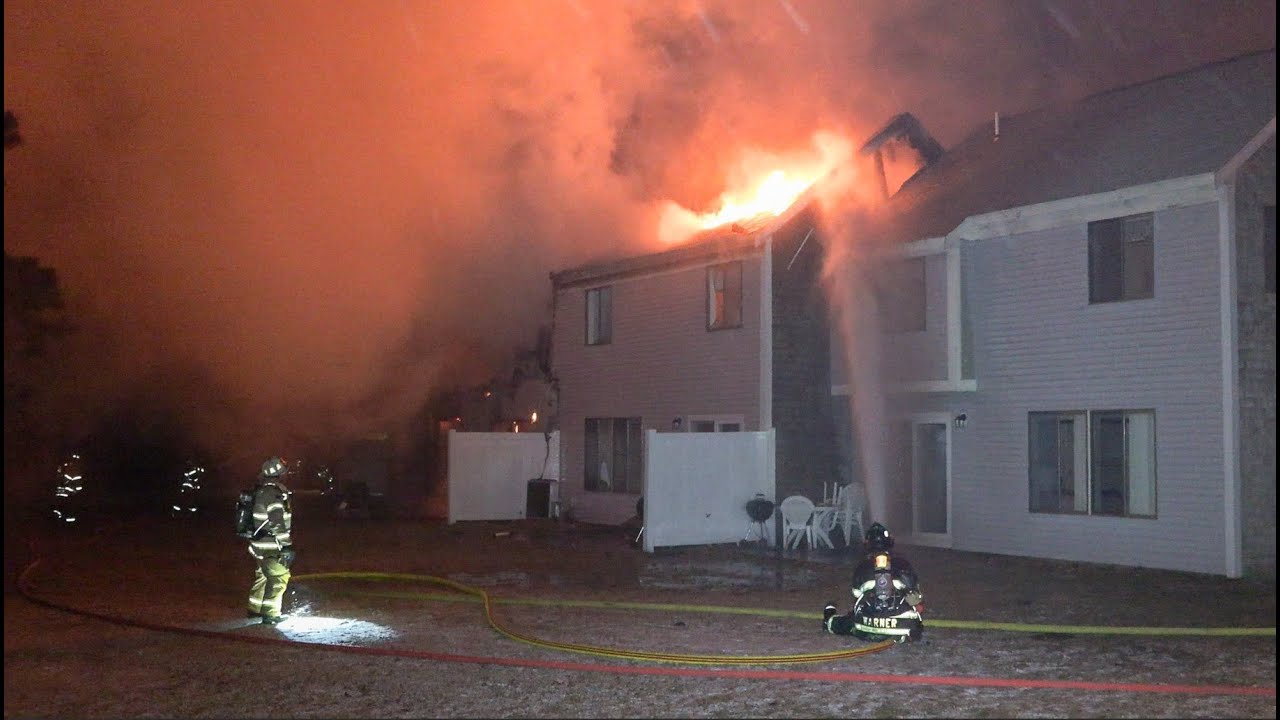 WATCH *** FIRE TEARS THROUGH MULTIPLE CONDO UNITS IN BREWSTER - YouTube