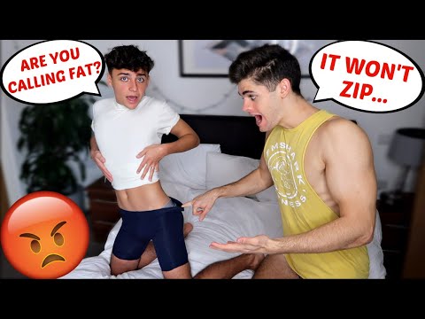 wearing-clothes-that-are-too-tight-to-see-how-my-boyfriend-reacts!-(gay-couple-pranks)