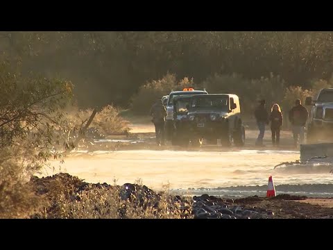 2 children dead, 1 missing after flash floods sweep car