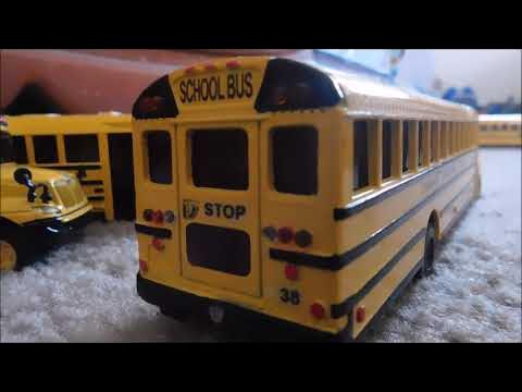 Playmobil 71329 Ônibus escolar City Life, ônibus escolar grande com po