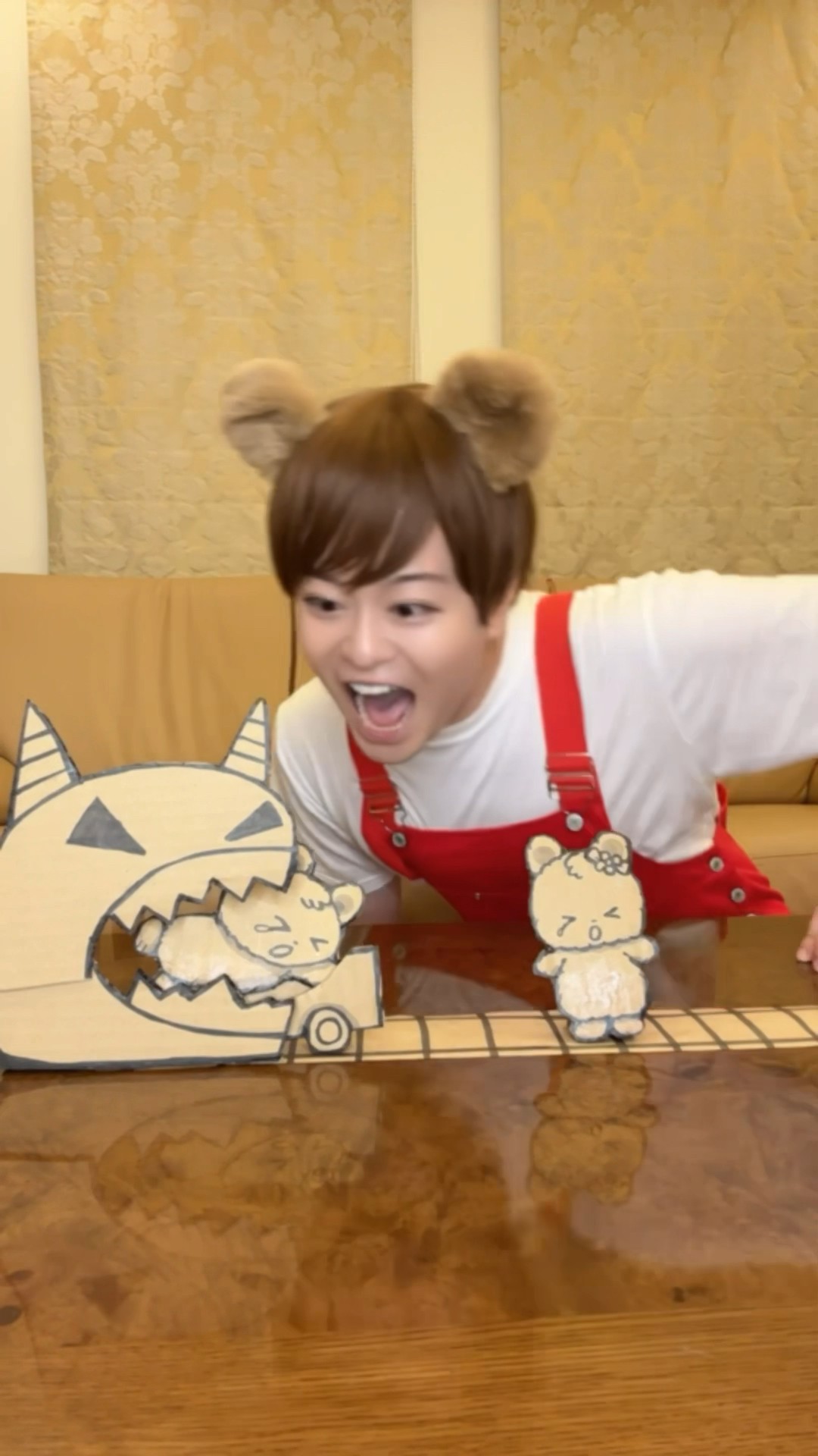 GET ON CARDBOARD TRAIN！#asmr