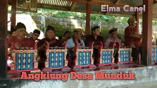 ANGKLUNG DESA MUNDUK