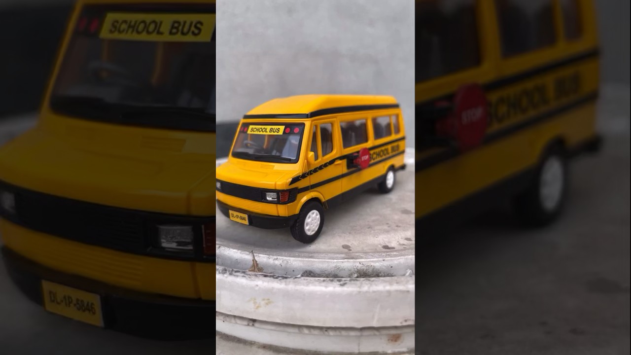 Die Cast School Van | Die Cast 