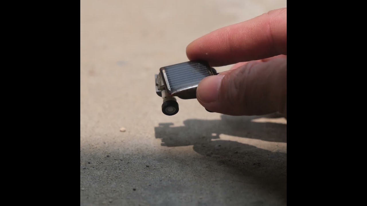 Solar toy car that actually moves ⚡ #science #shorts