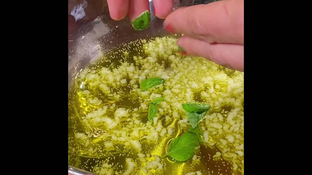 מתכון פסטה של אמא עם עגבניות שרי וריקוטה ב-60 שניות