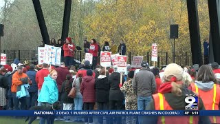 Albany teachers strike enters third week
