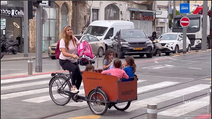 Dutch Babboe cargo bike in Tel Aviv!