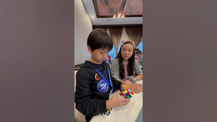 2.76 3x3 1-look F2L Slow Solve Yiheng Wang