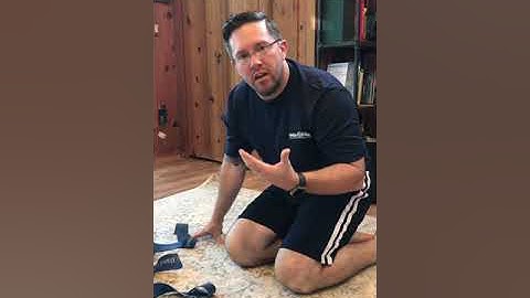 Quadruped thoracic flexion/extension with banded tactile cue