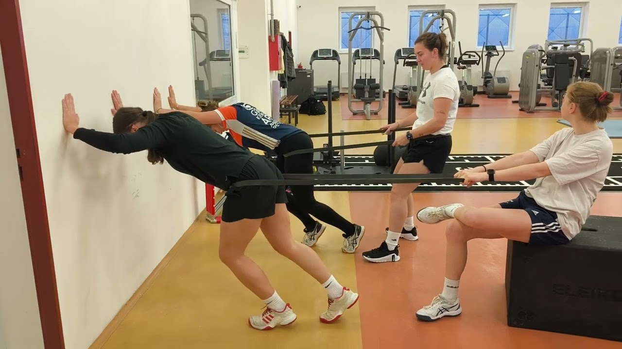 Dynamic B-Stance RDL to Sprinter Pose - Heel Floating - Wall Supported - Banded