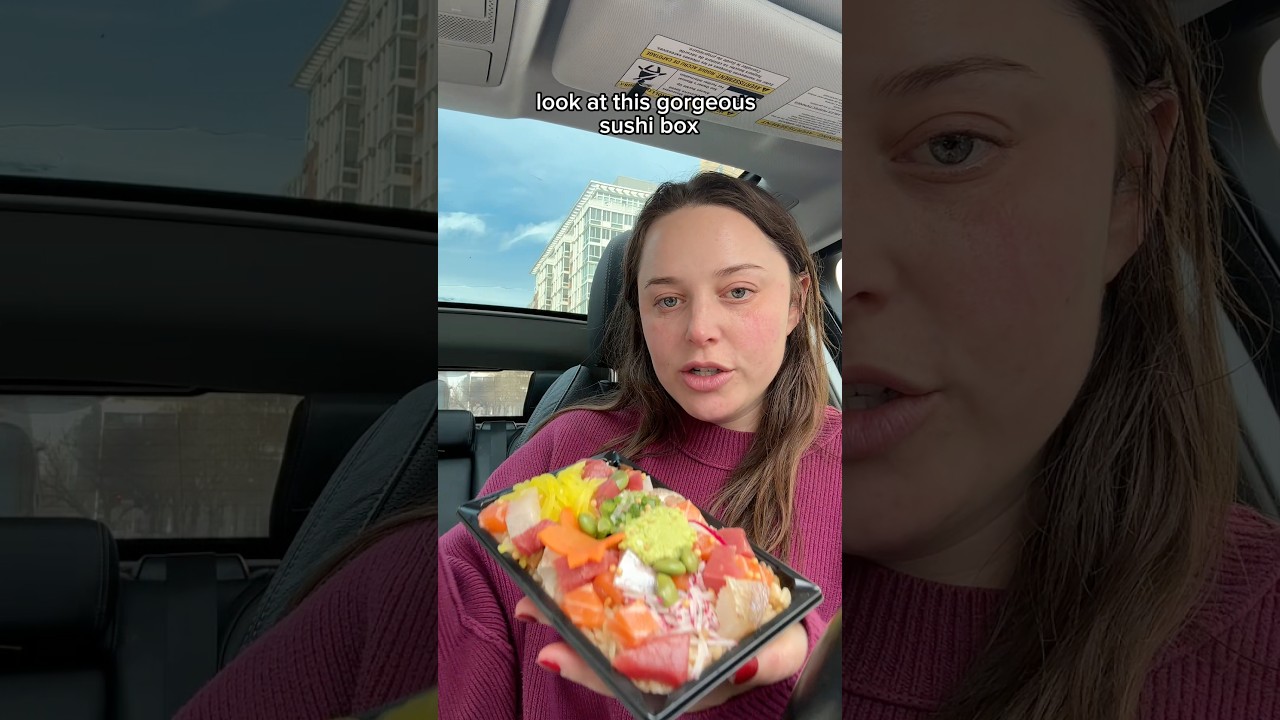 поедание самой восхитительной коробки с суши