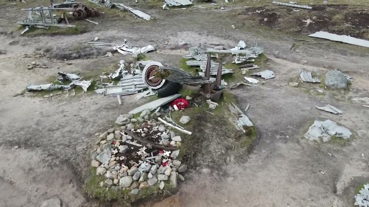 Peak District - Higher Shelf Stones - B29 Crash Site