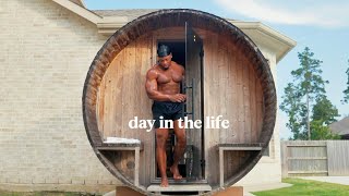 figuring out life at 25
