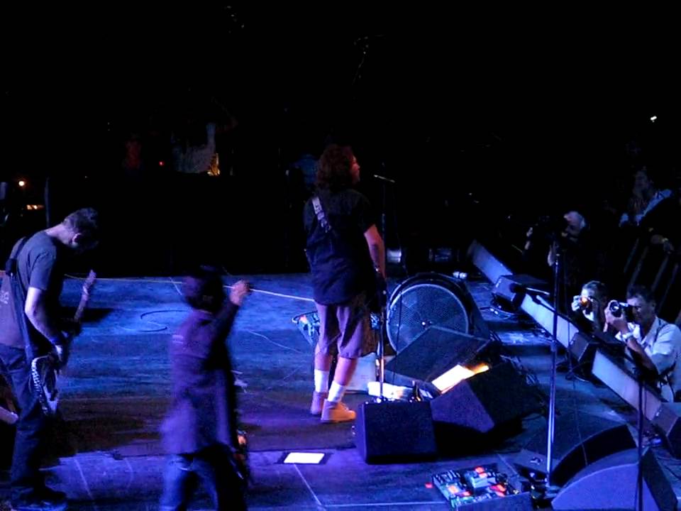 Pearl Jam The Long Road United Center 08.23.2009 YouTube
