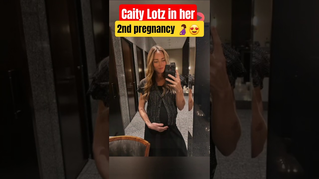 Caity Lotz in her 2nd pregnancy 🤰😍 