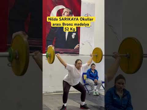 Nilda SARIKAYA Okullar arası Halter İl Seçmesinde Bronz Madalya Kazanmıştır.