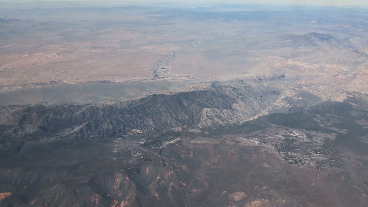 Landing in Las Vegas (MSP-LAS), 27feb2026