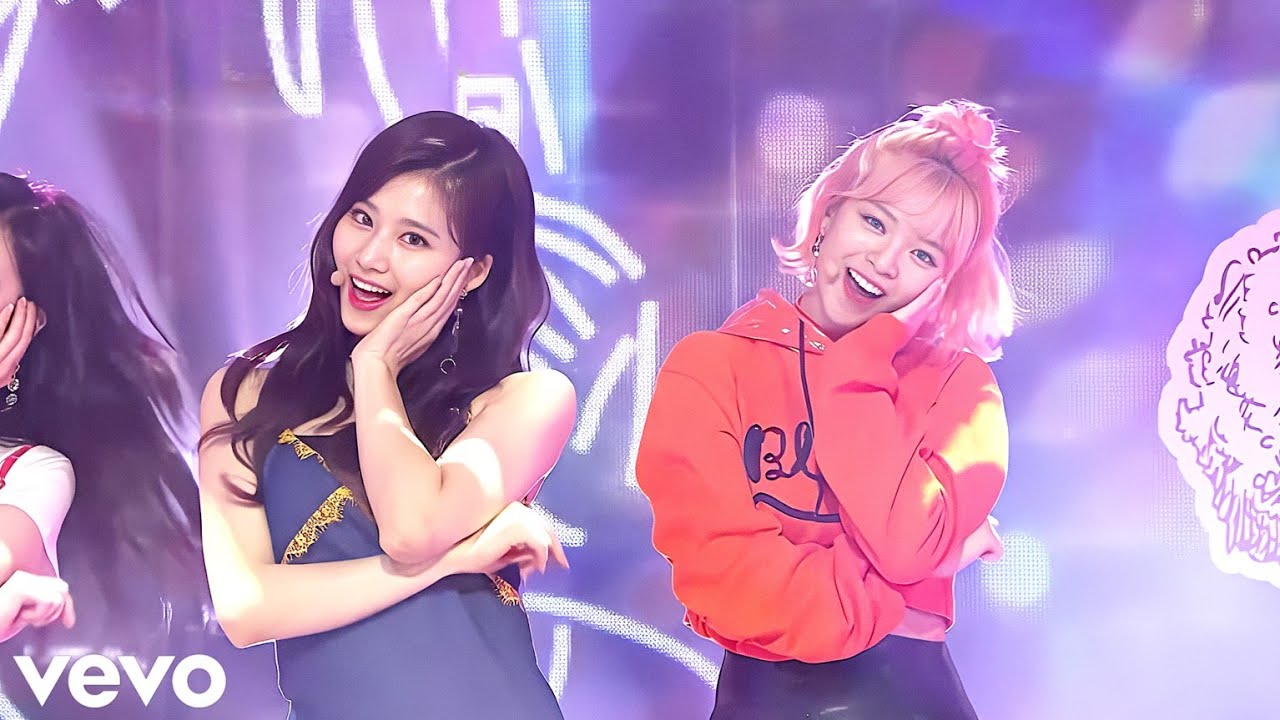 TWICE - What Is Love? (Live At MBC Show Champion 18/4/2025) 4K