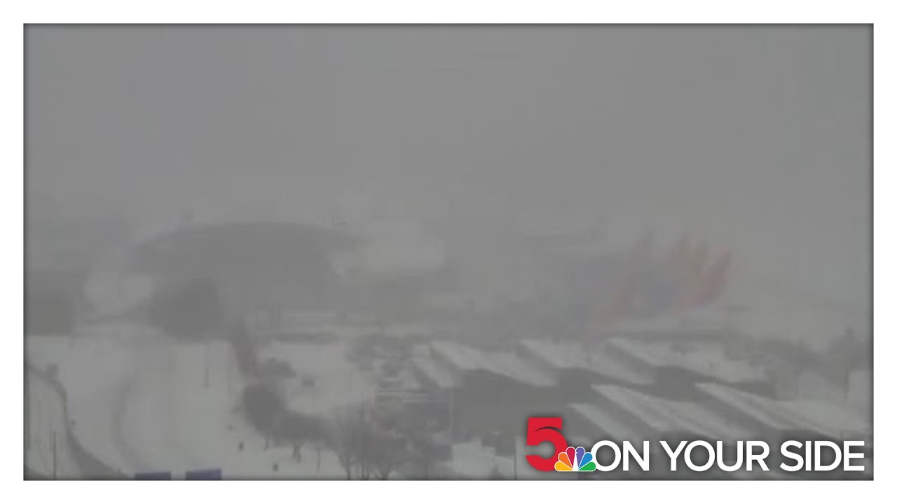 Timelapse: Winter storm hits St. Louis Lambert International Airport ...