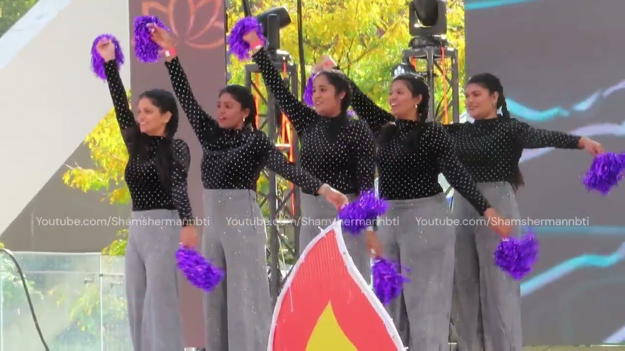 Фестиваль огней Дивали в Торонто 2025. Танцы. 