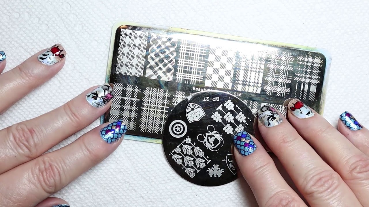 Review of 2 Maniology & 1 Manitude Nail Stamping Plates & Bat