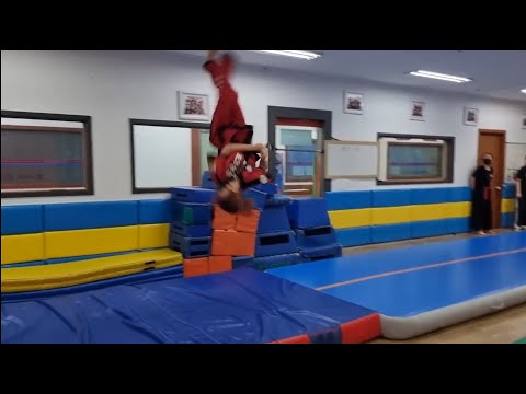 <strong>Martial</strong> arts tumbling.