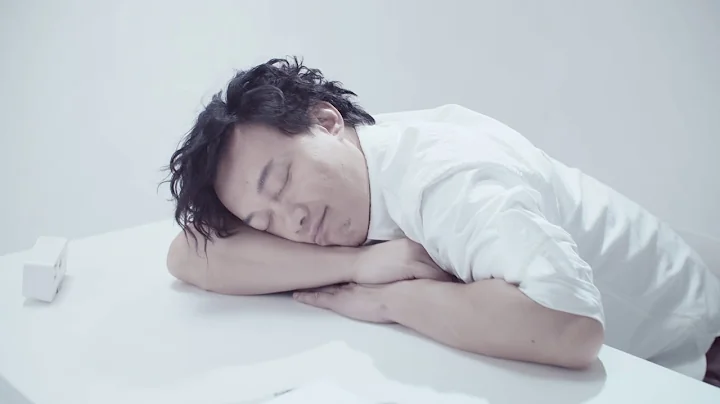 陳奕迅 Eason Chan 《床上的黑洞》WAKE [Official MV] - DayDayNews