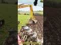 밭갈기 중 발견한 거대 암석 제거 작업 #worker #process #excavator #farming #stone