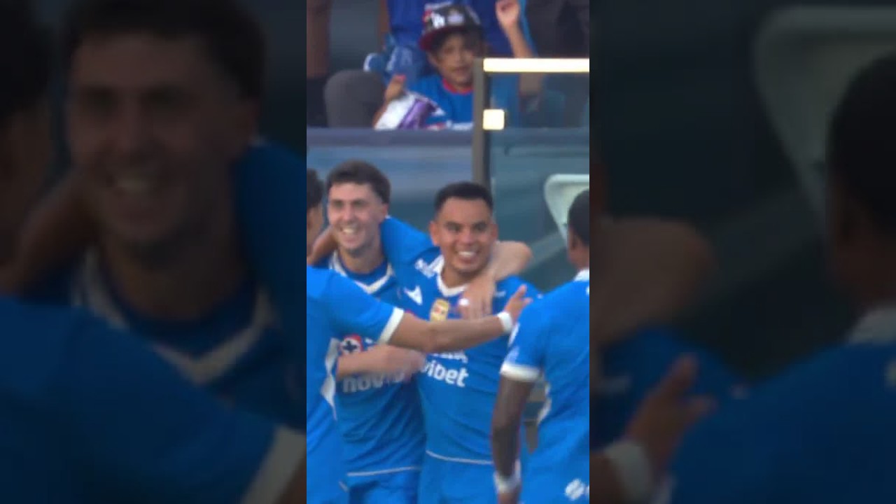 ¡Gol de Charly y la Máquina pita de nuevo! #shorts
