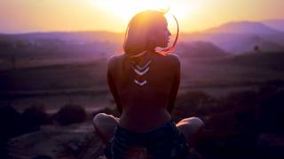 Traktion - Moonlight Symphony