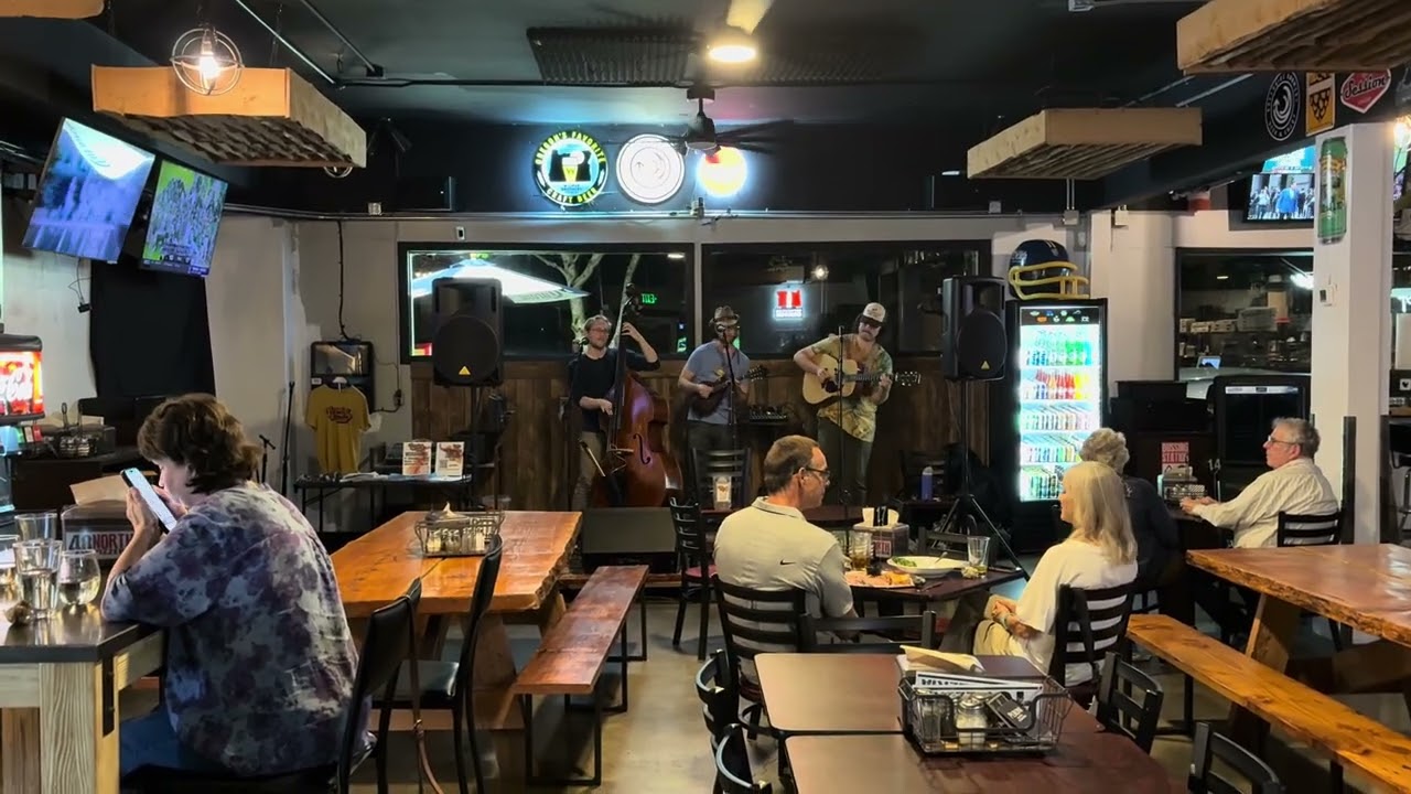 Tuesday String Band LIVE Bluegrass jam @ 48 North Pizzeria (Portland, OR)