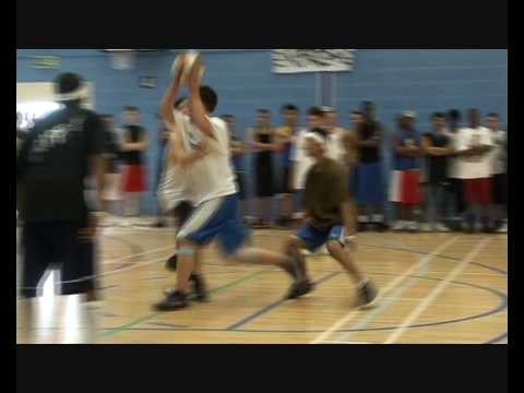 Andrew "A2W" Wilding, 5ive8 & Snap - Streetball Extreme Maoam UK tour