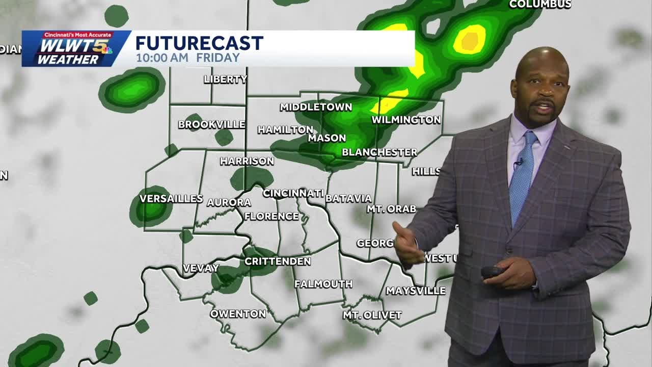 Showers, Cold, And Snow All In Cincinnati This Weekend - YouTube