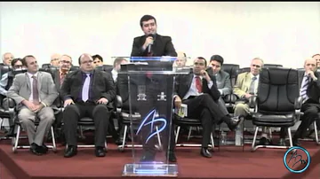 Onde está escrito maior que está conosco do que está com eles?