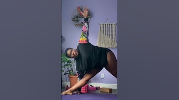 HOW TO: TRIANGLE POSE | #yogaeverydamnday DAY 3: TRIANGLE POSE