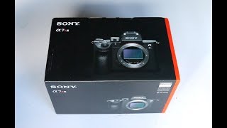 Link to buy the a7r iii: http://amzn.to/2i6pq09 35mm f1.4 lens:
http://amzn.to/2i40hkt in this video i unbox and test out new sony
iii. tes...