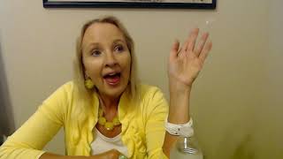 ASMR | Juego de rol de chismes de almuerzo (en voz baja) screenshot 5