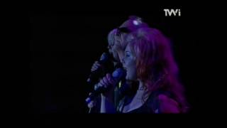 The B-52's - Ultraviolet (Benicassim 2007)