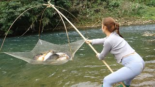 Traditional Fishing with Bamboo and Fishing Net, Catch a Lot of Fish | Go To Sell At Village Market