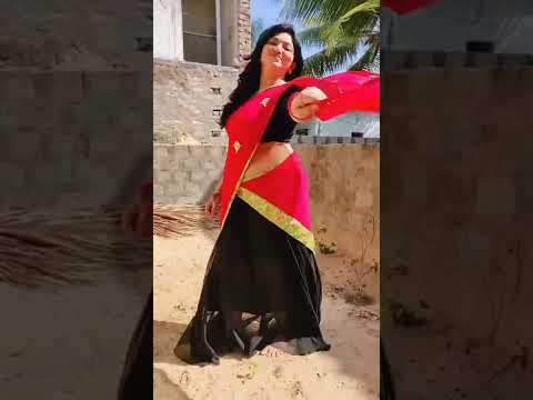 kerthi aunty boddu 🔥 #aunty #chubby #navel