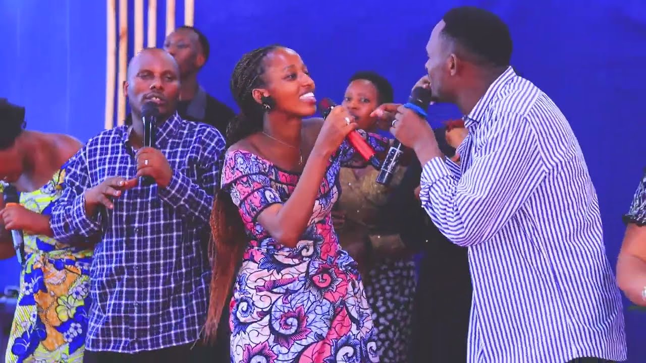 NIMBA NKUGIRIYEHO UMUGISHA BY ISRAEL MBONYI COVERED BY VEIKO & CHANTAL (Official video 2025)
