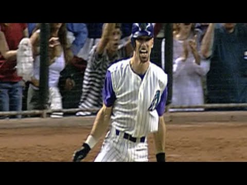 Must C Classic: Gonzalez delivers walk-off hit in Game 7 vs. Rivera to win 2001 World Series