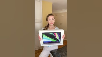 Thumbnail of M1 MacBook Pro Unboxing!💻 #Shorts