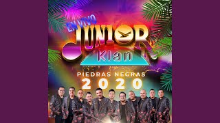 Video thumbnail of "Junior Klan - Como Agua en las Manos (En Vivo)"