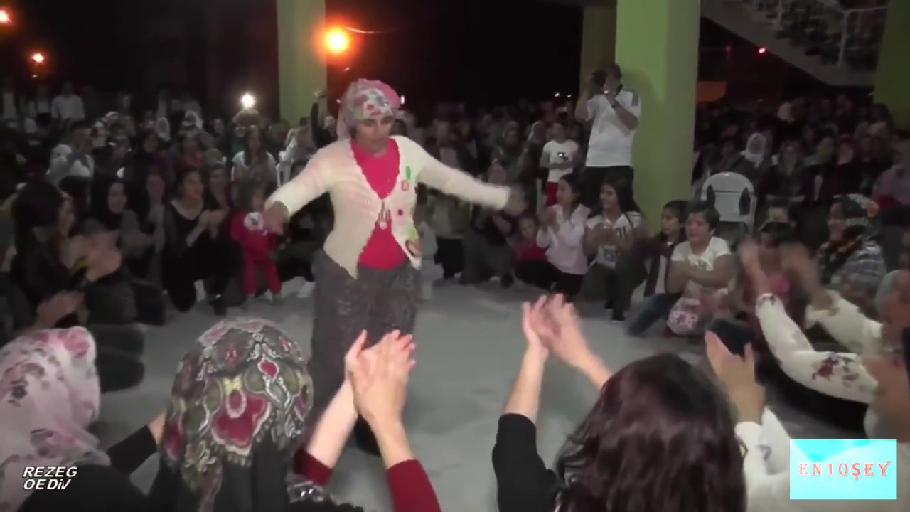 Hunharca Dans Eden 10 Yurdum İnsanı- Komik ve Eğlenceli (Gülmek Garanti)--Crazy Dance