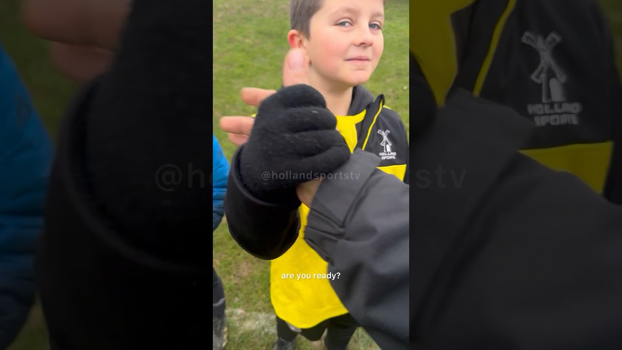 Holland Sports Jaguars Meet Special Guest Before Winter Cup Semi-Final! 